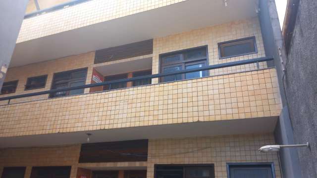 Prédio em Itapuã com 485m² à venda por R$ 2.400.000,00