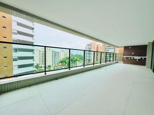Apartamento no Alphaville I com 4 suítes, 203m² à venda por R$ 2.700.000,00