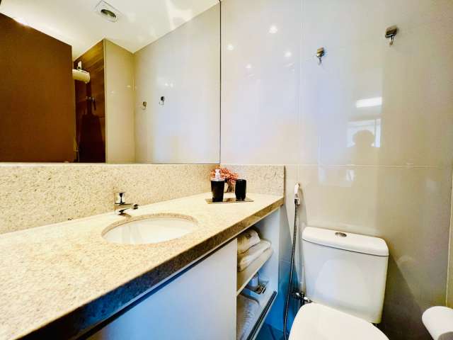 Apartamento na Barra PORTEIRA FECHADA com 1 suíte, 29m² à venda por R$ 650.000,00
