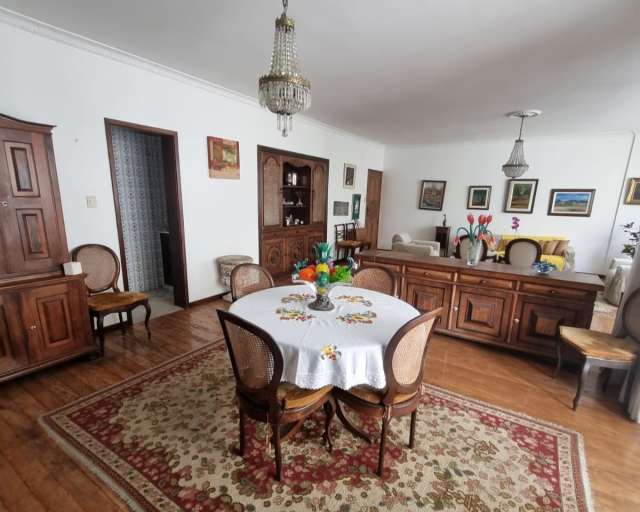 Apartamento no Corredor da Vitória com 4 quartos e 1 suíte, 250m² à venda por R$ 1.700.000,00