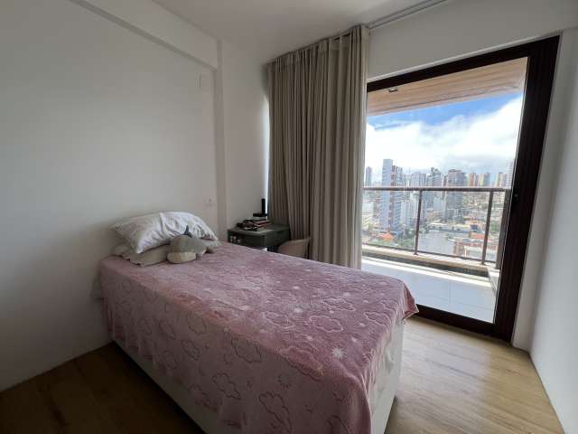 Apartamento na Barra com 2 quartos e 1 suíte, 62m² à venda por R$ 1.650.000,00