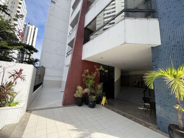 Apartamento na Ondina com 1 quarto, 49m² à venda por R$ 450.000,00