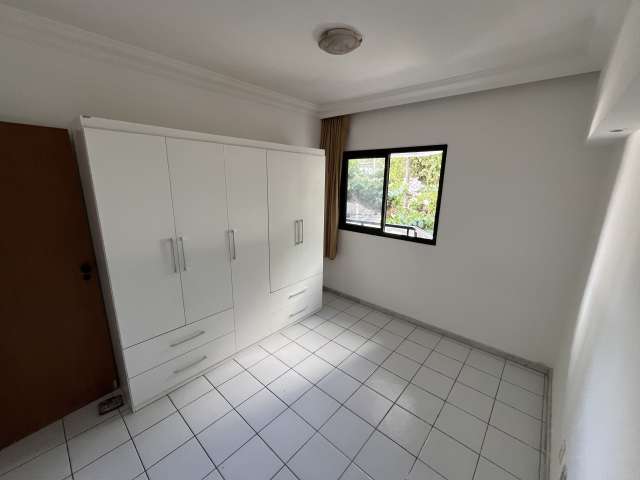 Apartamento na Ondina com 1 quarto, 49m² à venda por R$ 450.000,00
