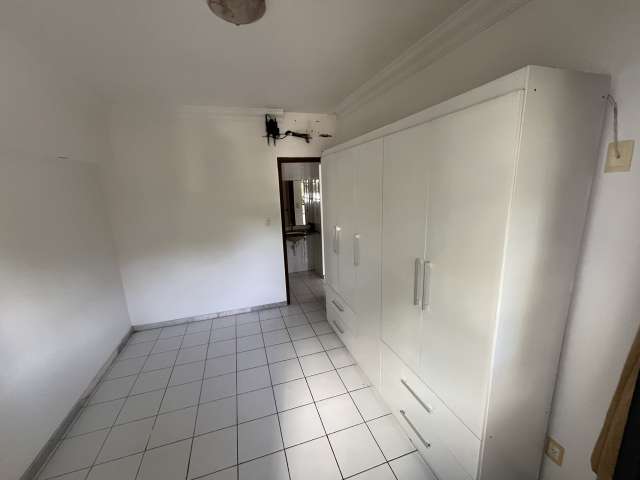 Apartamento na Ondina com 1 quarto, 49m² à venda por R$ 450.000,00