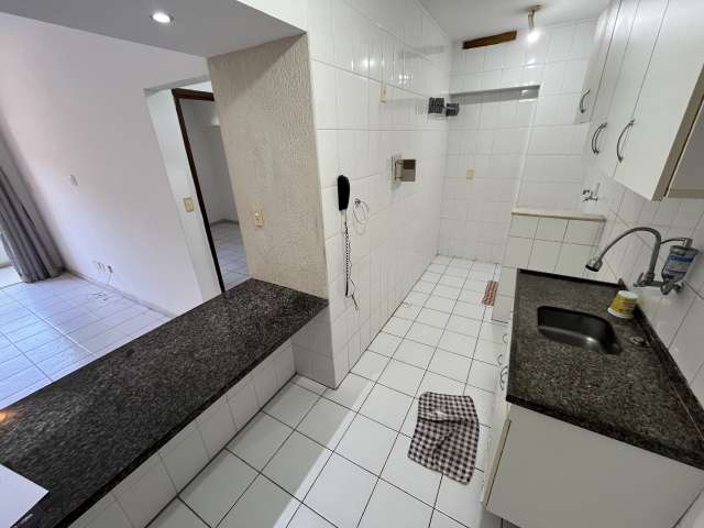 Apartamento na Ondina com 1 quarto, 49m² à venda por R$ 450.000,00