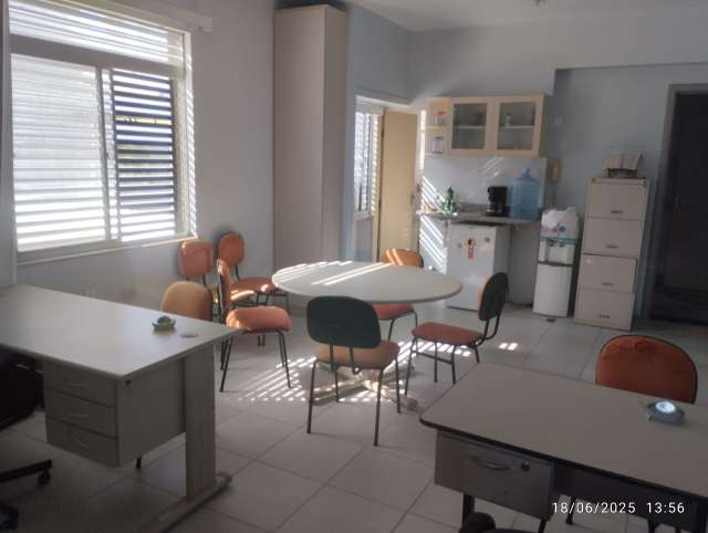 Sala em Brotas com 40m² à venda por R$ 170.000,00