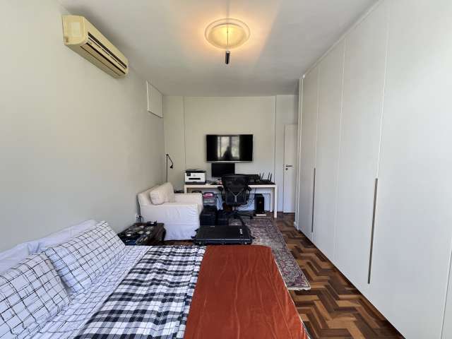Apartamento na Barra com 3 quartos e 1 suíte, 153m² à venda por R$ 1.580.000,00