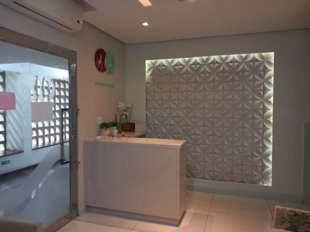 Sala  PORTEIRA FECHADA na Garibaldi com 59m² à venda por R$ 365.000,00
