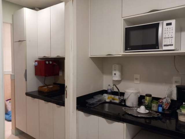Sala  PORTEIRA FECHADA na Garibaldi com 59m² à venda por R$ 365.000,00