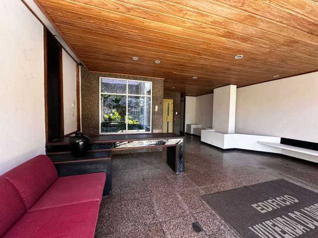 Apartamento com 4 quartos e 2 suítes, 194,00 m² para alugar por R$ 4.600,00