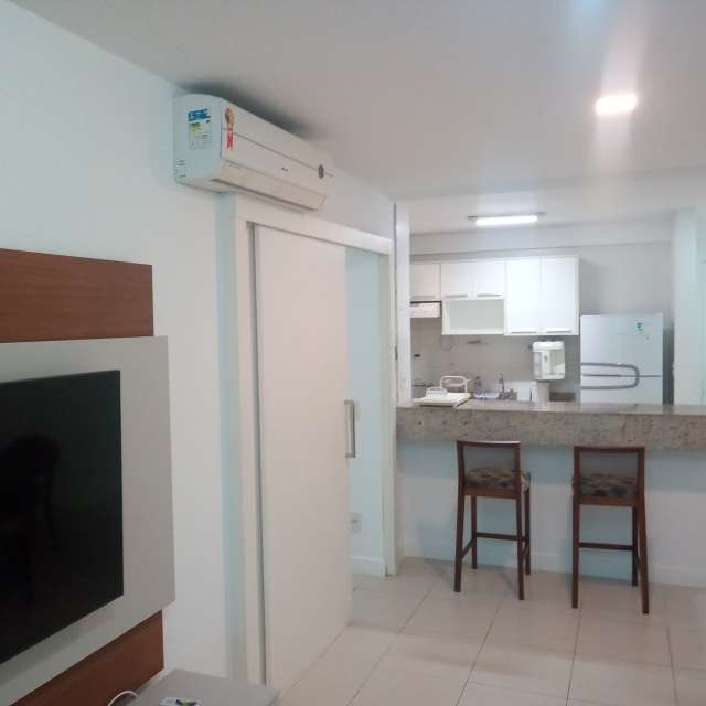 Apartamento com 2 quartos e 1 suíte, 110,00 m² para alugar por R$6.000,00 - Ondina - Salvador/BA 