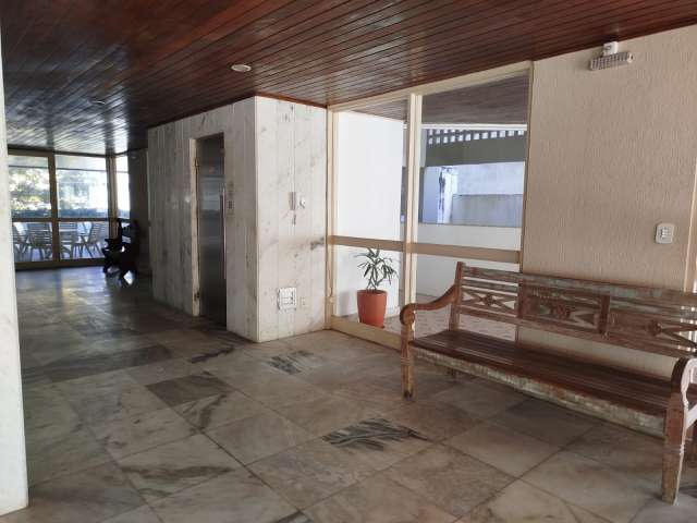 Apartamento na Barra com 2 quartos e 1 suíte, 85m² à venda por R$ 600.000,00