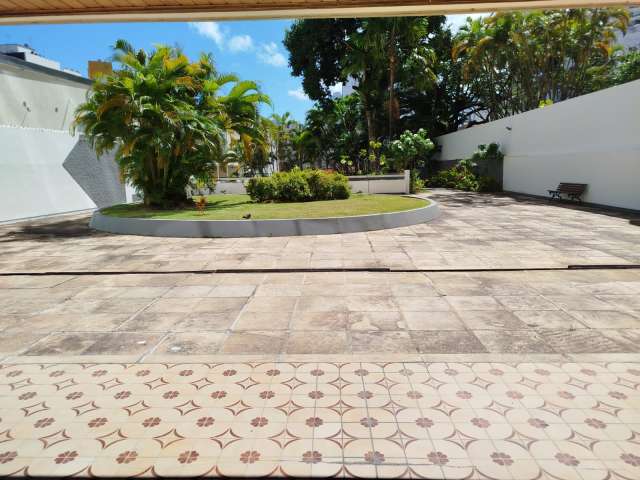 Apartamento na Barra com 2 quartos e 1 suíte, 85m² à venda por R$ 600.000,00