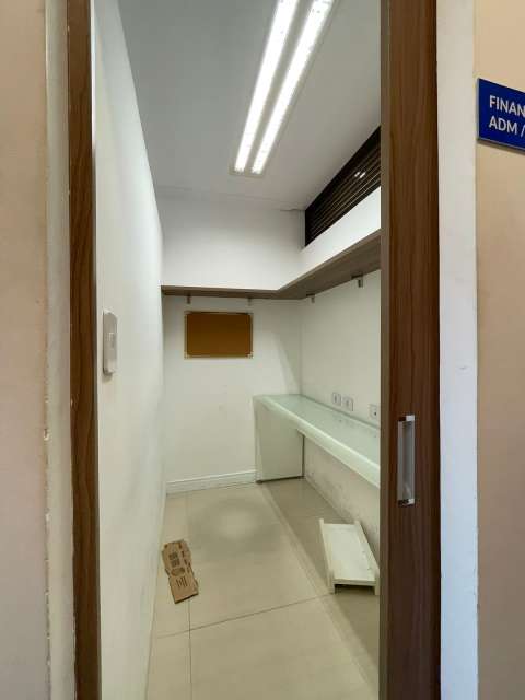 Sala em São Cristóvão com 35m² à venda por R$ 239.000,00