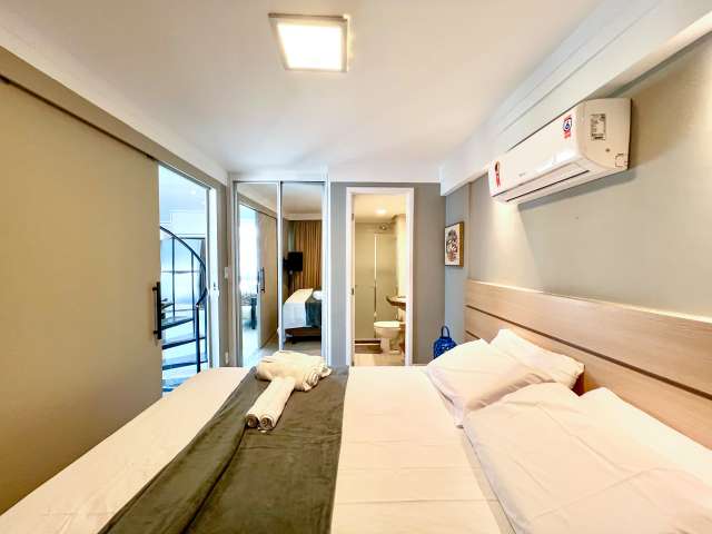 Cobertura no Rio Vermelho PORTEIRA FECHADA com 1 suíte, 112m² à venda por R$ 600.000,00
