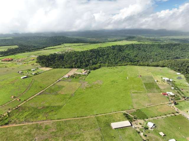 Terreno, Iguape - Cachoeira