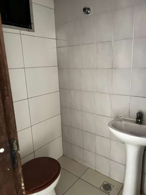 Loja no Rio Vermelho com 52m² à venda por R$ 150.000,00