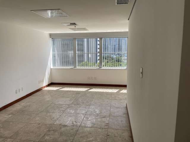 Salas no Caminho das Árvores com 166m² à venda por R$ 1.300.000,00