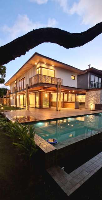 Casa em Praia do Forte com 5 quartos sendo 5 suítes, 387m² à venda por R$ 4.900.000,00