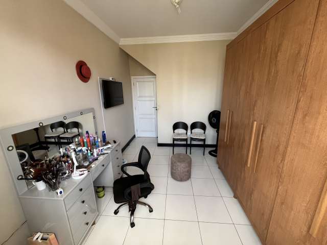 Apartamento na Graça com 3 quartos sendo 1 suíte, 120m², 1 vaga de garagem, à venda por R$ 535.000,00