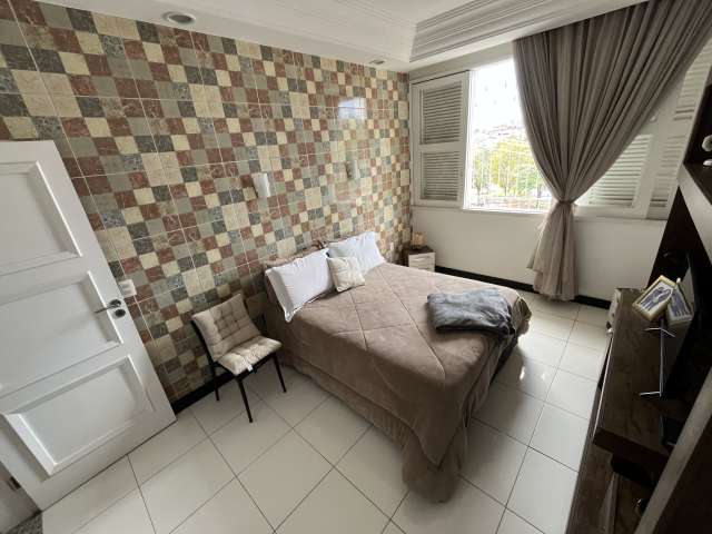 Apartamento na Graça com 3 quartos sendo 1 suíte, 120m², 1 vaga de garagem, à venda por R$ 535.000,00