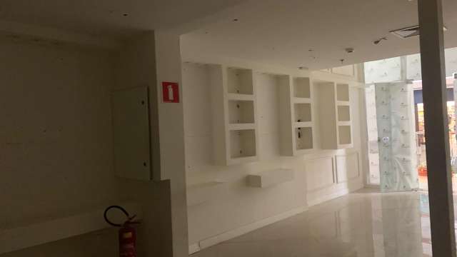 Loja no Shopping Itaigara com 43,00 m² à venda por R$ 550.000,00 - Salvador/Ba