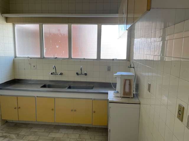 Apartamento na Graça com 3 quartos sendo 1 suíte, 191m² à venda por R$ 1.100.000,00