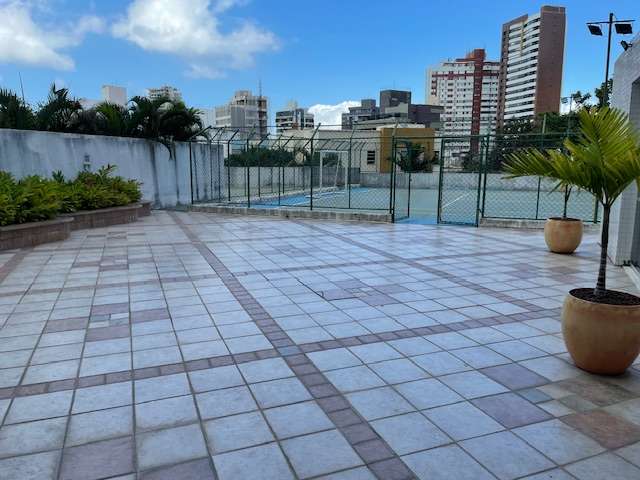 Apartamento na Graça com 3 quartos sendo 1 suíte, 191m² à venda por R$ 1.100.000,00