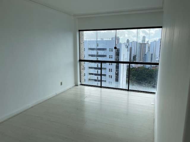 Apartamento na Graça com 3 quartos sendo 1 suíte, 191m² à venda por R$ 1.100.000,00