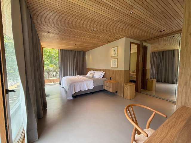 Casa em Praia do Forte PORTEIRA FECHADA com 6 suítes, 420m² à venda por R$ 15.000.000,00