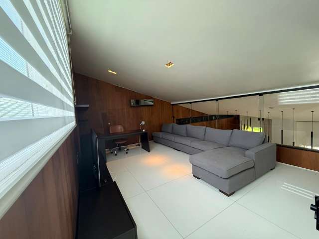 Casa no Encontro das Águas com 4 suítes, 382m² à venda por R$ 8.800.000,00