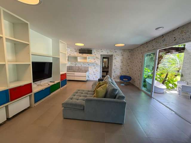 Casa no Encontro das Águas com 4 suítes, 382m² à venda por R$ 8.800.000,00