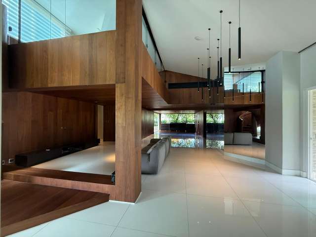 Casa no Encontro das Águas com 4 suítes, 382m² à venda por R$ 8.800.000,00