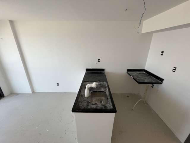 BEACH CLASS JAGUARIBE - Apartamento de 1 suíte à venda por R$600.000,00 em Jaguaribe - Salvador/BA