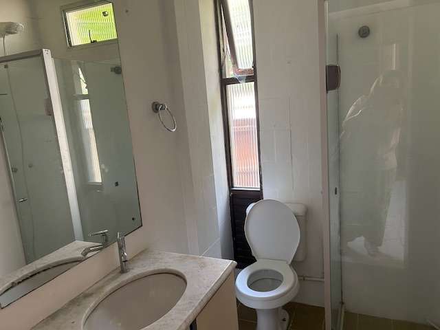 Casa no Candeal com 4 quartos sendo 3 suítes, 398m² à venda por R$ 900.000,00