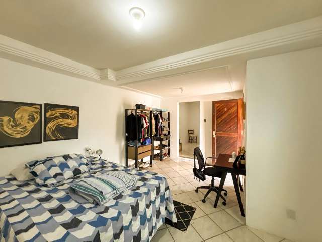 Casa Stella Maris com 4 quartos e 1 suíte, 116m² à venda por R$ 505.000,00