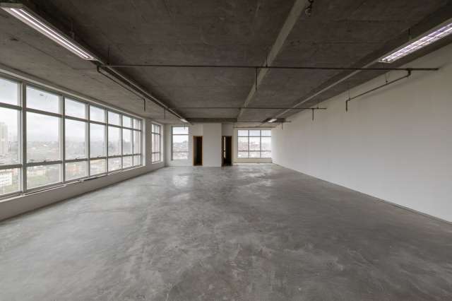 Sala com 90 m² para alugar no Suarez Trade por R$ 5.400,00 - Caminho das Árvores - Salvador/BA 