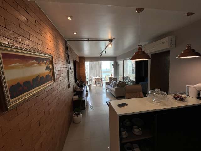 Apartamento na Dois de Julho com 1 quarto, 57m² à venda por R$ 750.000,00