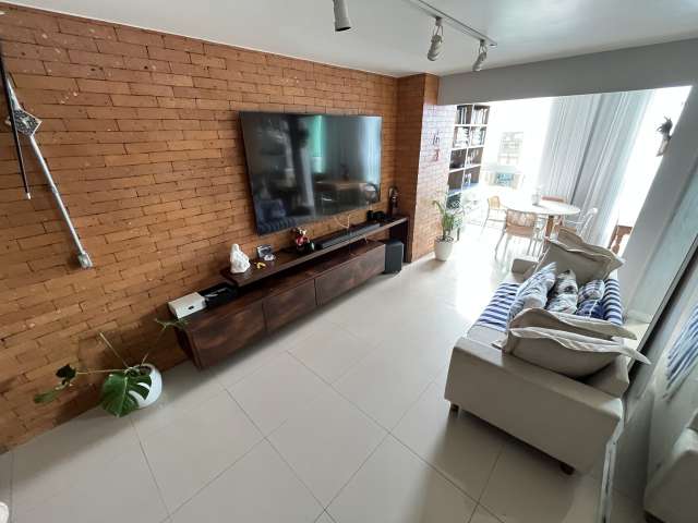 Apartamento na Dois de Julho com 1 quarto, 57m² à venda por R$ 750.000,00