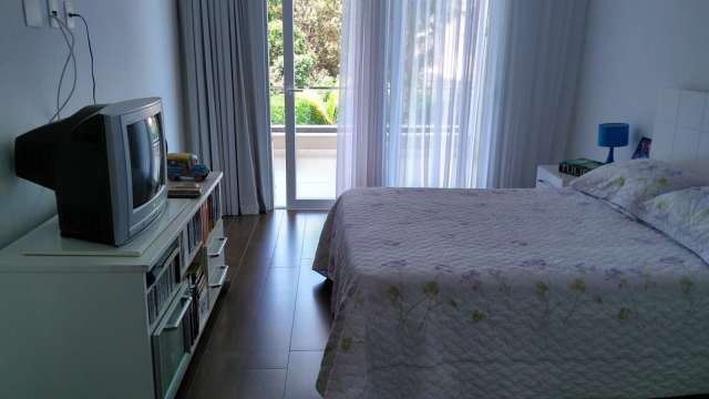 Casa com 5 quartos e 5 suítes, 1.000,00 m² para alugar por R$ 27.200,00 - Busca Vida - Camaçari/BA 