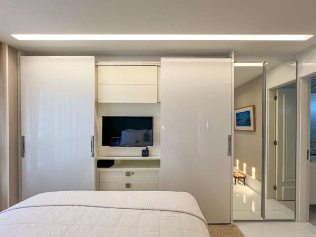 Apartamento na Graça PORTEIRA FECHADA com 3 quartos sendo 2 suítes, 108m² à venda por R$ 1.850.000,00