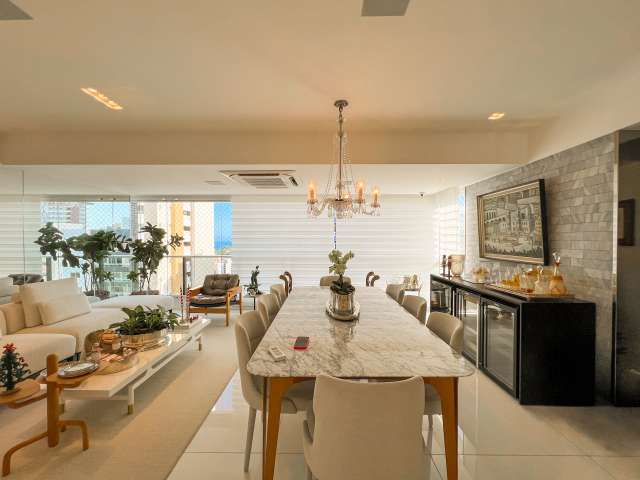 Apartamento na Graça PORTEIRA FECHADA com 3 quartos sendo 2 suítes, 108m² à venda por R$ 1.850.000,00