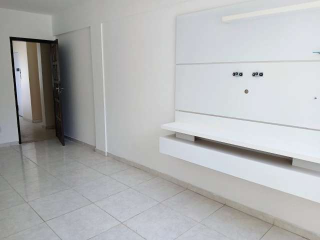 Apartamento com 2 quartos, 68 m² para alugar por R$ 2.400,00 - Jardim Apipema - Salvador/BA 
