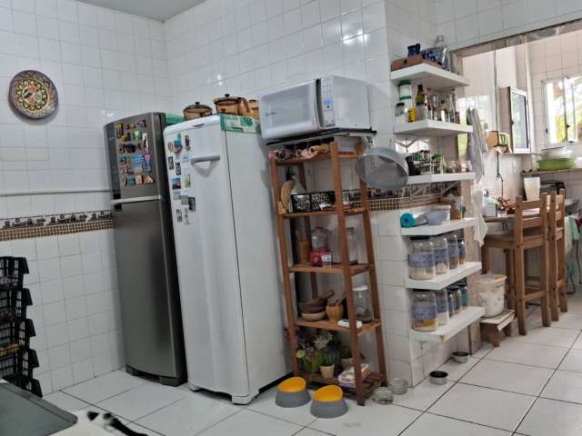 Apartamento na Federação com 4 quartos sendo 2 suítes, 176m² à venda por R$ 900.000,00