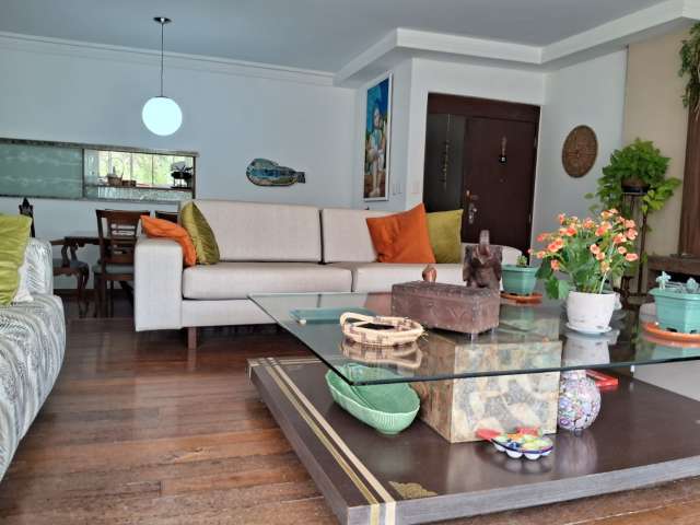 Apartamento na Federação com 4 quartos sendo 2 suítes, 176m² à venda por R$ 900.000,00