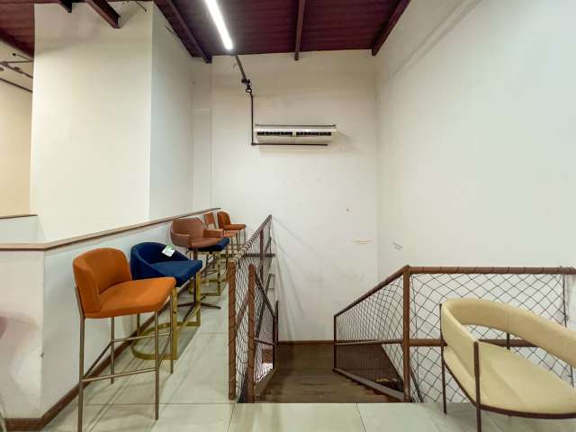 Loja com 697m² para alugar por R$ 40.000,00 - Caminho das Árvores, Salvador/BA  