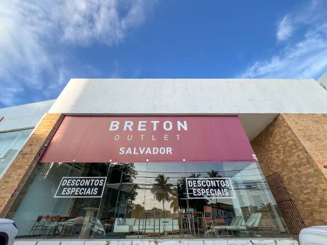 Loja com 697m² para alugar por R$ 40.000,00 - Caminho das Árvores, Salvador/BA  