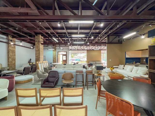 Loja, Caminho das Árvores - Salvador