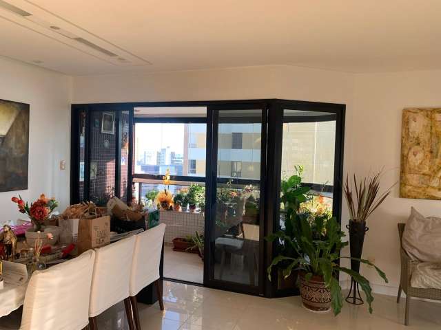 Apartamento com 4 quartos e 4 suítes, 175,00 m² à venda por R$ 2.650.000,00 - Graça, Salvador/BA 