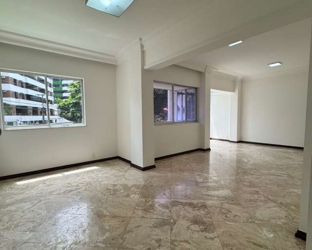 Apartamento no Caminho das Árvores com 3 quartos sendo 1 suíte, 123m² à venda por R$ 799.000,00